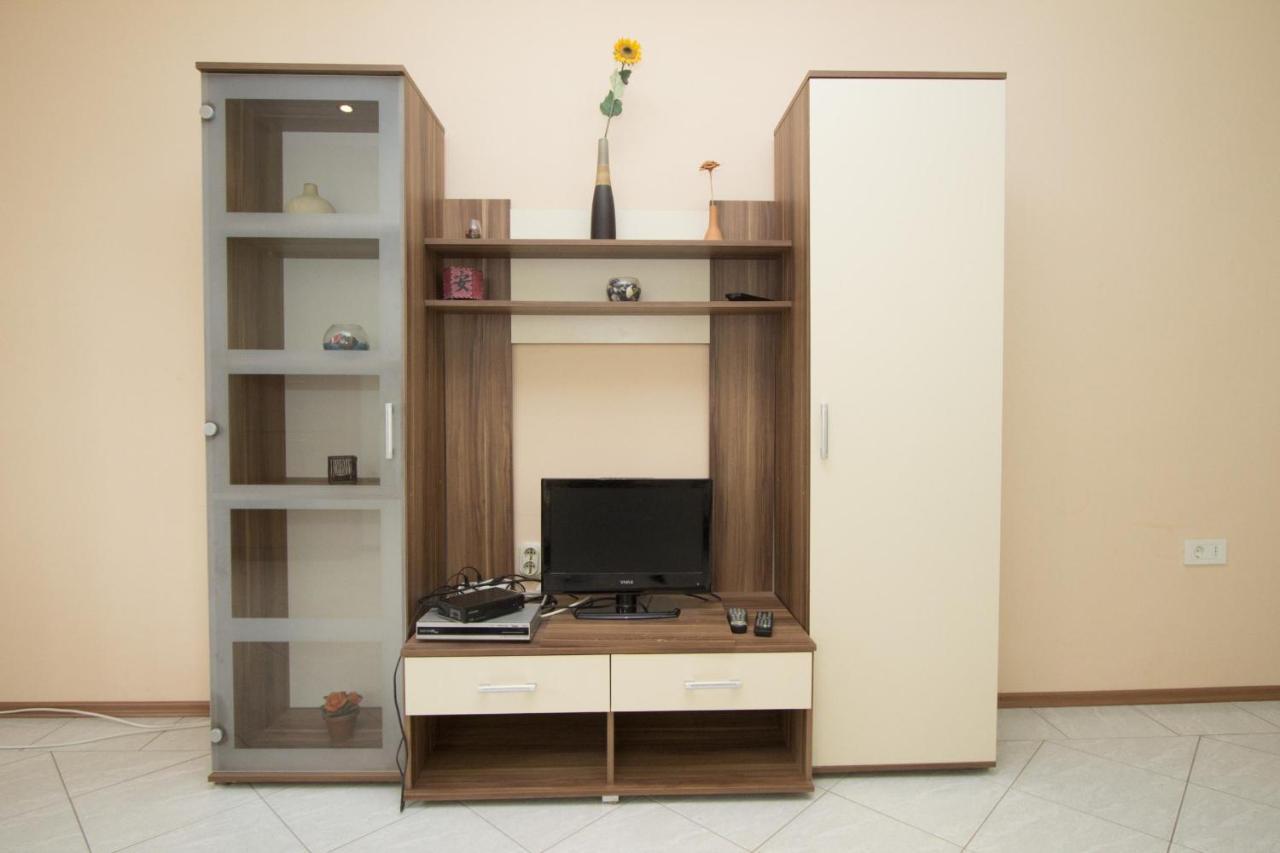 Apartments Rajci 罗维尼 外观 照片